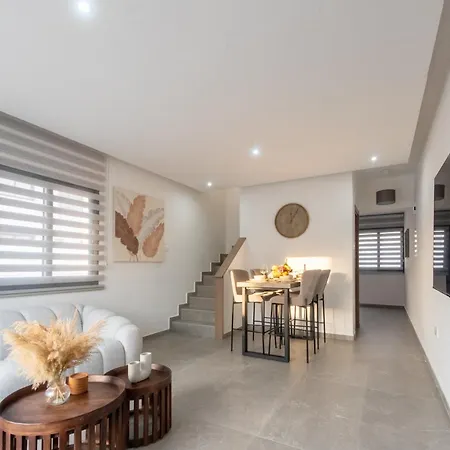 Modern 2Br Coastal Escape 100M From Sea By Cyprus Horizons * Voroklini