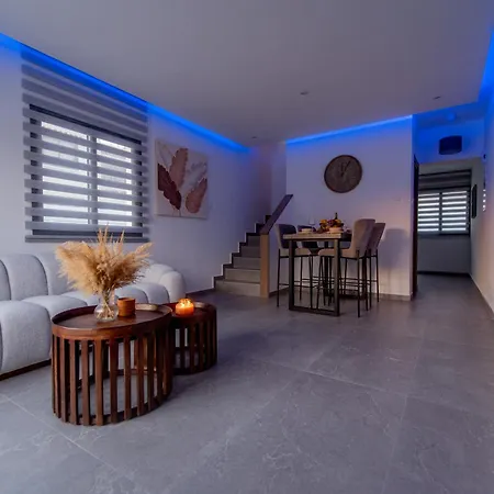 Modern 2br Coastal Escape 100m From Sea By Cyprus Horizons Feriehus